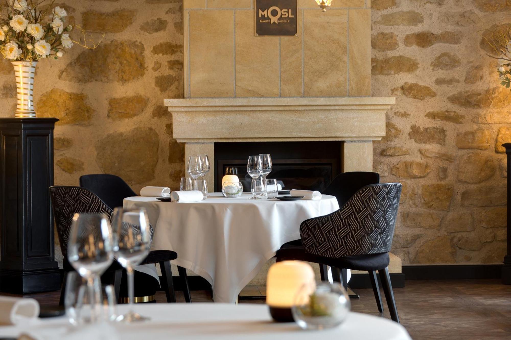 Domaine De La Klauss & Spa, Restaurant Gastronomique Le K Montenach Exterior foto